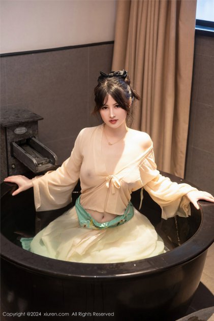 大尺度欧美剧海报